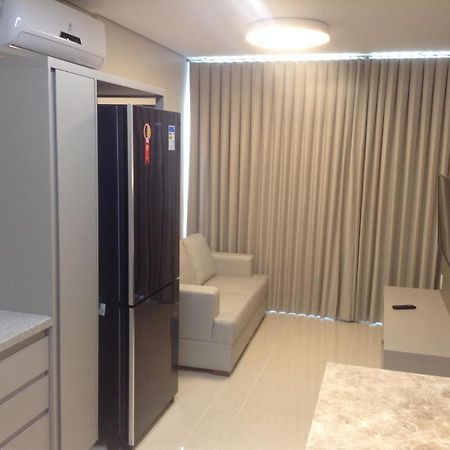 Flat Mobiliado De Luxo Perto Do Goiania Shoppingアパートメント エクステリア 写真